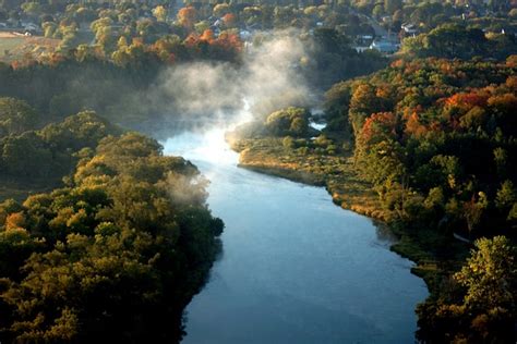 Why is the Great Lakes-St. Lawrence Lowlands considered one …