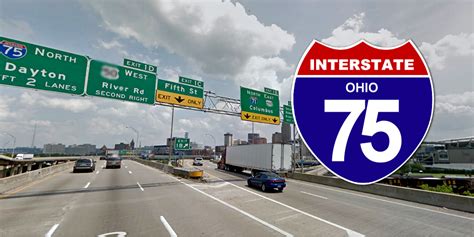 Why is traffic stopped on i-75 south today dayton ohio. Traffic issues can be reported by calling our newsroom at 937-259-2237 or tweeting @WHIOTraffic. Major Highway Incidents. No major incidents to report at this time. Street Incidents. No major ... 
