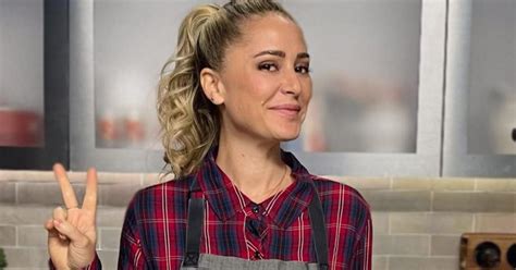 It isn’t that Jet’s dish was bad, it just didn’t appeal to the judges as much as Brooke’s offering. Sometimes the comparison can make a great dish seem less appealing. Brooke holds the distinction of being the most winningest chef on Tournament of Champions. Each season she has made the finale.. 