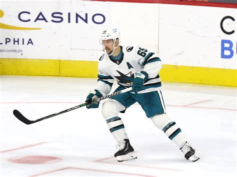 Why the Sharks’ ongoing Erik Karlsson situation could be clarified soon
