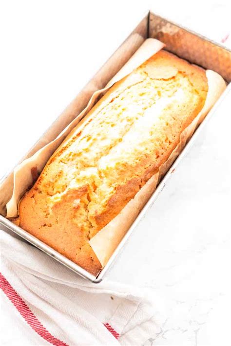 Why use buttermilk in cakes