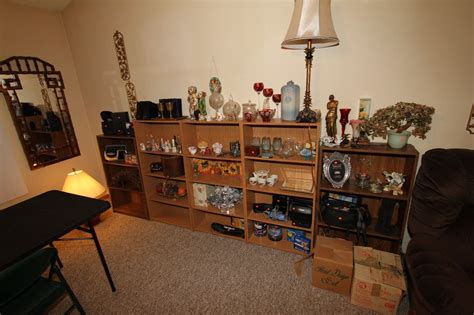 Wichita estate sales. This sale description was copied from EstateSales.NET on 4/24/2024 (236-144-7:24:10 AM). Please check there for accurate up-to-date information (167-52). 