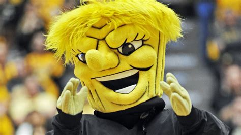 Wichita state basketball mascot. SAN DIEGO, CA - MARCH 16: The Wichita State Shockers mascot gestures in the second half against the Marshall Thundering Herd during the first round of the 2018 NCAA Men's Basketball Tournament at ... 