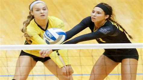 Wichita state volleyball. Oct 4, 2023 · 316-268-6270. Wichita State athletics beat reporter. Bringing you closer to the Shockers you love and inside the sports you love to watch. Outside hitters like Barbara Koehler, Brylee Kelly spur ... 