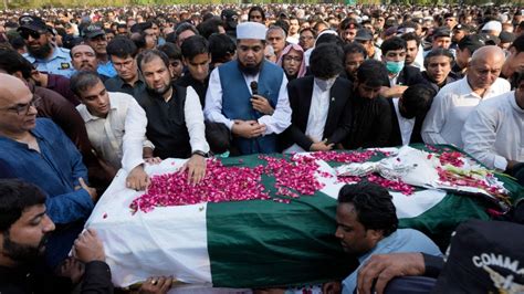 Widow of prominent Pakistani journalist sues Kenyan police over his killing a year ago