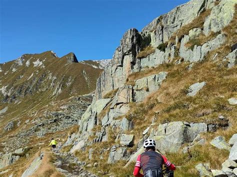 Wikiloc BAZENA - LAGO DELLA VACCA - PASSO …