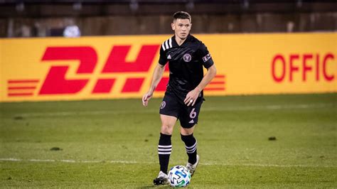Wil Trapp signs new contract with Minnesota United
