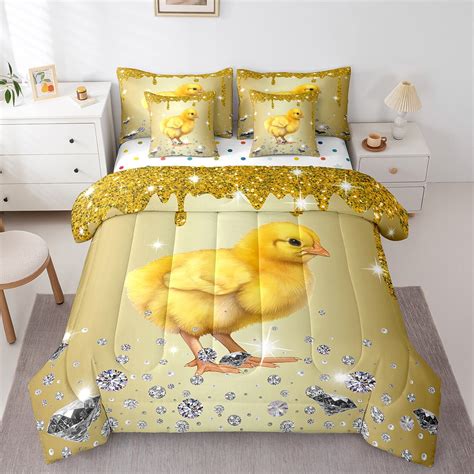 Wild hot naked chick in bed. .  ...