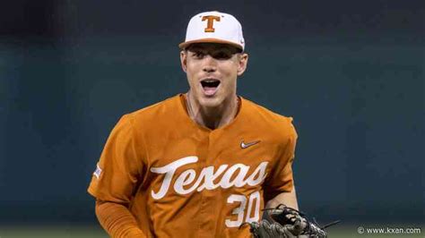 Wild series at Baylor goes Texas' way despite 26 walks by Longhorns pitching