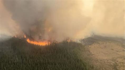 Wildfire evacuation order over for hamlet of Evansburg in west-central Alberta