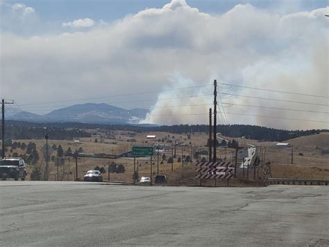 Wildfire forces evacuations in Park, Teller counties
