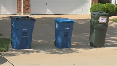 Wildwood residents complain about glut of excess trash cans