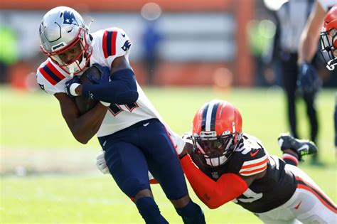 Will Tyquan Thornton get thrown into Patriots’ injury-ravaged receiver mix?