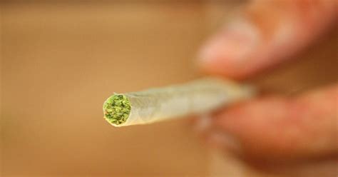 Will big tobacco jump on the marijuana movement? - CBS News