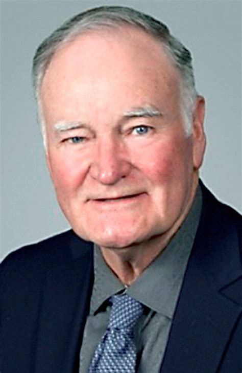 Commissioner Will Purser said city officials had been "irresponsible" by threatening to cut off the water if the agreement was signed, thereby "endangering the health" of PUD customers. Commissioner Hugh Haffner continued to oppose the contract, but Purser and Commissioner Ted Simpson signed the agreement.. 