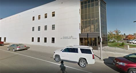 Williams County North Dakota Criminal Court System - Definitions ... In cases involving more serious crimes, the person is usually placed in the county jail until an arraignment, or a judge decides the next step. Booking is when the Williams County sheriff or local police gather information such as the detainee's name, address and why the ...