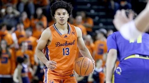Williamson delivers double-double in Bucknell’s 73-64 win against Niagara