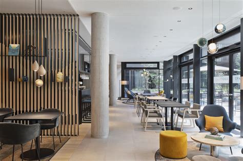 Willkommen im Courtyard Freiburg - Marriott International