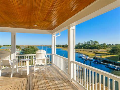 Wilmington real estate. Landfall Wilmington Real Estate & Homes For Sale. 31 results. Sort: Homes for You. 1016 Ocean Ridge Drive, Wilmington, NC 28405. BLUECOAST REALTY CORPORATION. $1,999,000. 4 bds; 5 ba; ... The data relating to real estate on this web site comes in part from the Internet Data Exchange program of North Carolina Regional MLS LLC, and is … 