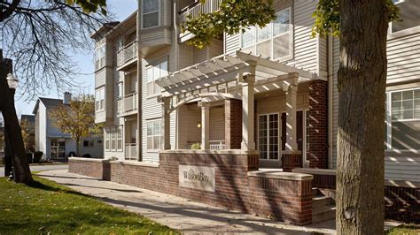 Wilson Bay - Madison Campus and Downtown Apartments