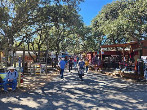 Wimberley! Visit Wimberley is your gateway online to the Wimberley area with Market Day information, features, links to shopping, lodging, eating, services, art, music, special events, things to do, animal and wildlife information, crafts, and services in the Wimberley area.. 