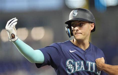 Win a wedding canada. .  Not Dominic Canzone (though he was there) but Italian...