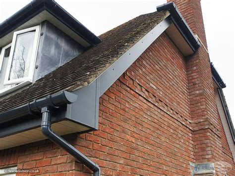 Winchester Guttering & Roofing Services - Yell