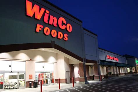 Jun 7, 2021 · In 2014 WinCo Foods was able to better serve stores located in Southern California, as well as focus on its Arizona and Las Vegas expansion, by opening a distribution center located in Phoenix, AZ. WINCO TRIVIA: As of the time of its completion in 2009, WinCo’s Distribution Center in Boise, ID was the largest free-standing building in Idaho. . 