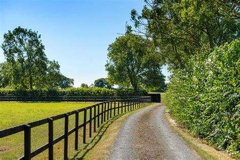 Windgates Stud Celbridge, Co. Kildare - On approx. 53 acres (21.4 …