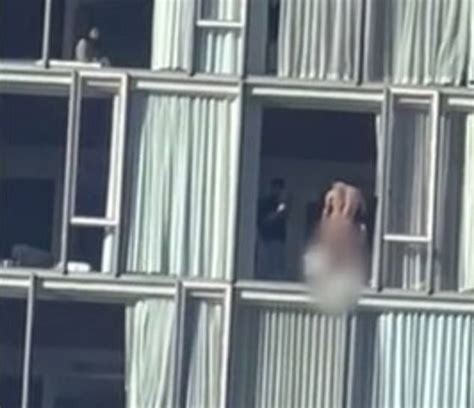 Window Porn &ndash; Gay Male Tube