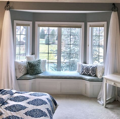 Window Seat Ideas: 14 Ways to Create a Charming Spot With a …