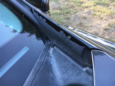 GenuineXL®. Genuine BMW Windshield Moulding (Drip Moulding) - Replaces OE... Part Number: GXL51317258188. Vehicle Info Required to Guarantee Fit. $62.49. 0. Add to Cart. Product Details. Location : Front Passenger Side Warranty : 24-month or 24,000-mile limited warranty Quantity Sold : Sold individually.. 