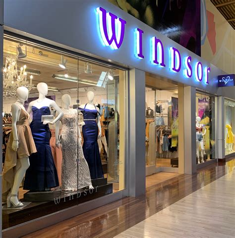 Windsor stre. You can locate your Windsor Store at North Riverside Park Mall on Level 1 near JCPenney, with the entrance by JCPenney. We invite you to connect with us and share your shopping experiences: From Windsor’s everyday essentials to essential attire that you can’t do without, you’ll revel in exploring our array of stunning dresses, tops ... 