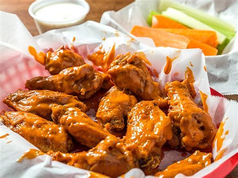 Wing basket. 10 Wing Basket (1 flavor & 1 dressing) Wings. Choose from Boneless or Original . Wings are served with your choice of Bleu Cheese or Ranch Dressing. 5 Wings (1 flavor & 1 dressing) 7 Wings (1 flavor & 1 dressing) 10 Wings (1 flavor & 1 dressing) 15 Wings (2 flavors & 1 dressing) 20 Wings (2 flavors & 2 dressings) ... 