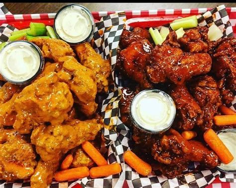Wing nutz buffalo. Specialties: Wingnutz specializes in Gourmet Jumbo Wings and Old Fashioned Tavern-Style Roast Beef. We are about to sell bottles … 