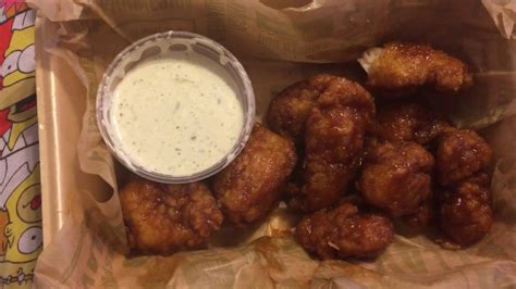 Wingstop hawaiian wings. wingstop is having 10 flavours to try from thier menu which is Atomic, Mango Habanero, Cajun , Original Hot, Louisiana Rub, Mild, Hickory smoked bbq, Lemon Peeper, Garlic Parmesan and Hawaiian.. #NadzOnTheGo : Restaurant Review for Wing Stop – FRIED CHICKEN WINGS. 