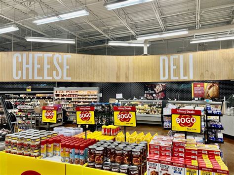  The Winn-Dixie supermarket at 333 Highland Avenue Space 600 Inverness, FL 34452 is home to your grocery store needs.Visit us, or shop online with same-day delivery and pickup options for big savings! Winn-Dixie at INVERNESS, HIGHLAND SQUARE, 333 HIGHLAND BLVD. . 