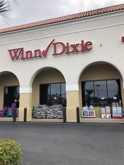 The Winn-Dixie supermarket at 580 South Marion Ave. Lake City, 