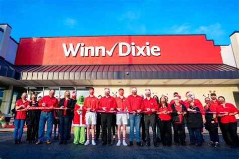 Winn dixie live oak fl. Access the Winn-Dixie employee portal by visiting MyWinn-Dixie.com, choosing the appropriate employee type and entering your username or employee number and password, as of 2015. 