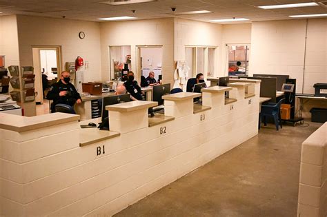 Winnebago county inmate inquiry. The Winnebago County Jail Inmate Search is a roster of individuals who are in jail, which includes current status, and visiting hours. You can get the same information for anyone processed or discharged within the past 24 hours. Inmates are … 