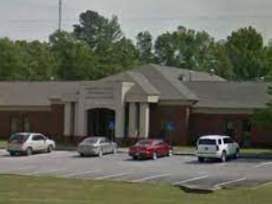 Winston county dhr. Colbert County Department of Human Services See details for office hours. 3105 George Wallace Blvd. Muscle Shoals, AL - 35661 Phone: (256) 314-4900 Fax: (256) 383-5215 Location: 28 miles from Moulton. Office Details 