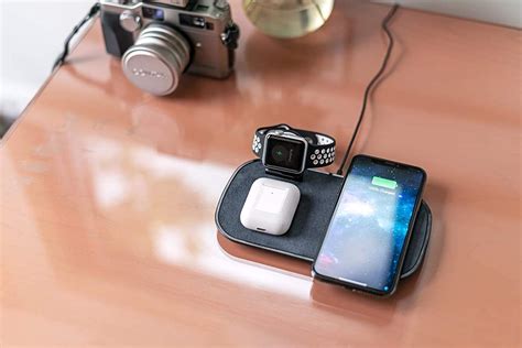 Wireless Chargers - iPhone Accessories - Apple (IN)