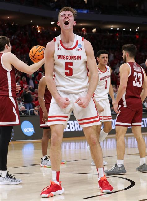 Wisconsin 67, Colgate 60: Badgers turn up the heat on defense …