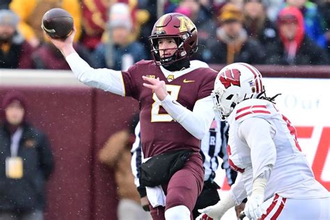 With Athan Kaliakmanis ‘inconsistent,’ Gophers look for QB in portal