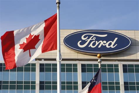 With Ford deal approved, Unifor sets sights on GM for next round of auto talks