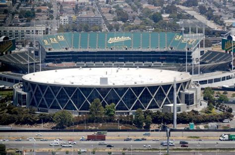 With a potential multi-billion-dollar Oakland Coliseum project at stake, legal fight could shake Black-led development group