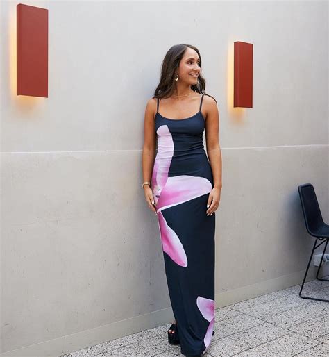 With harper lu. Shop the latest collection of dresses from WITH HARPER LU, an Australian online fashion store. Find slip dresses, maxi dresses, halter dresses and more in various colours and … 