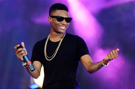 Wizkid&rsquo;s babymama, Shola Ogudu, debunks engagement rumour