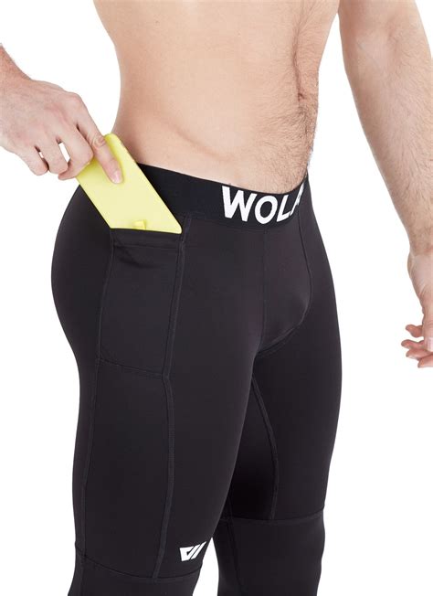 Wolaco. Luxe double-faced fabric provides enhanced structure while microsponge moisture-wicking tech manages sweat for the long haul. This compression half tight raises the bar with meticulous design detail specifically for long distance running. Engineering meets elegance. Two sweat-proof side pockets and two breathable back cargo pockets store all ... 