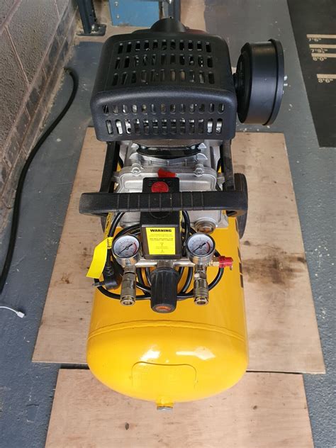 Wolf Air Compressor Sioux 50 9.6CFM 2.5HP Portable 50L - eBay